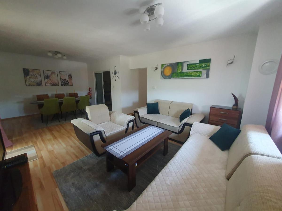 Apartman Jaca Διαμέρισμα Livno Εξωτερικό φωτογραφία